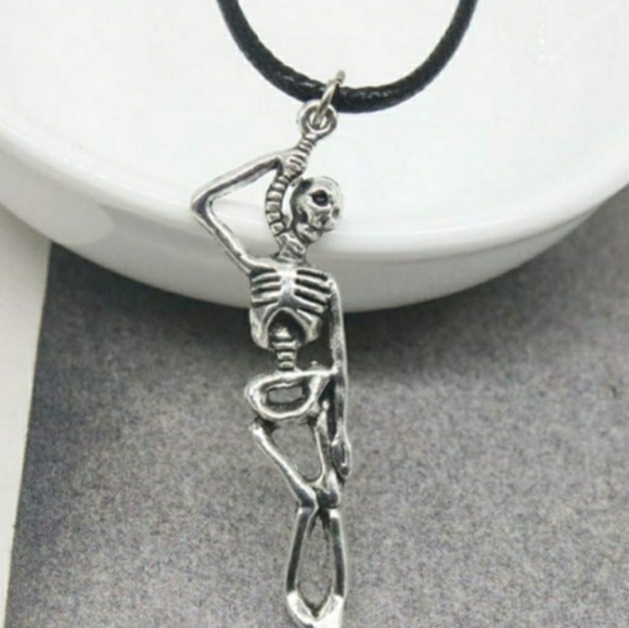 Other - 🔥4/$10🔥Skeleton Necklace Other - 🔥4/$10🔥Skeleton Necklace